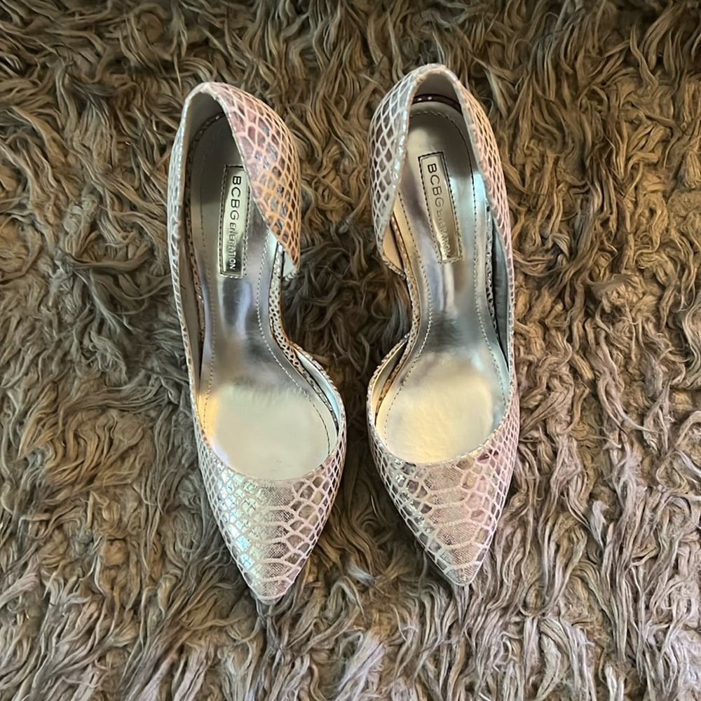 BCBG heels